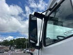 Cab with Mirrors