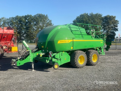 2021 John Deere L 624 Big Vierkante balenpers