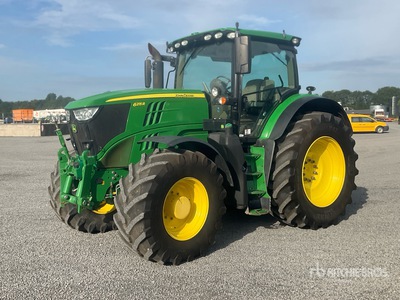 2016 John Deere 6215R Tracteur agricole 4 roues motrices