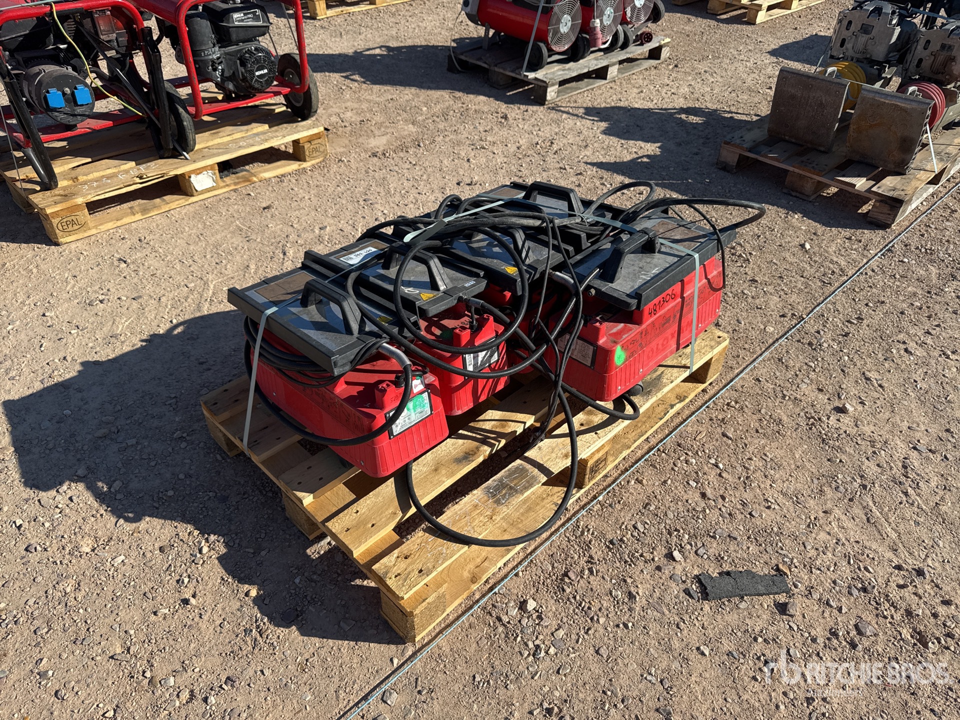 Qte De Materiel De Location Qty Of Rental Equipment