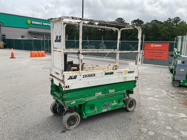 2017 JLG 1930ES Electric Scissor Lift