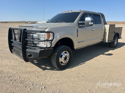 2017 Ford F-350 Platinum 4x4 Crew Cab Nutzkraftwagen