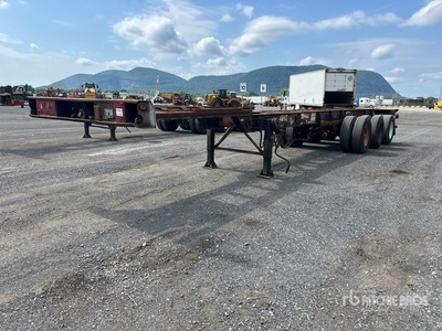 2008 Max Atlas 40 ft Tri/A Extendable Container Trailer