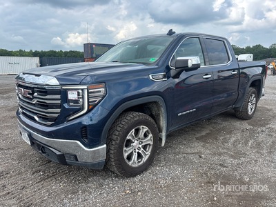 2023 GMC Sierra 1500 4x4 Crew Cab Pickup