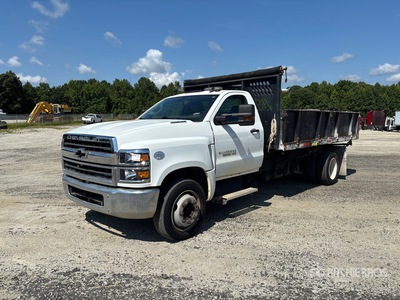 2019 Chevrolet Silverado 4x2 Camión plataforma volquete