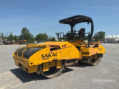 2014 Sakai SW990 Double Drum Roller