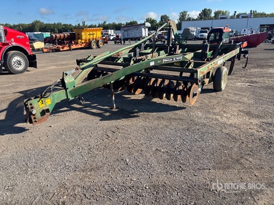 Glencoe SS7400 12 ft Chisel Plow