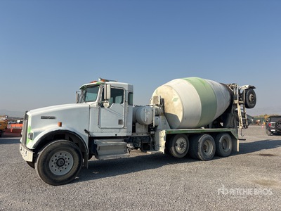 1999 Kenworth T800 10x4 Mixer Truck