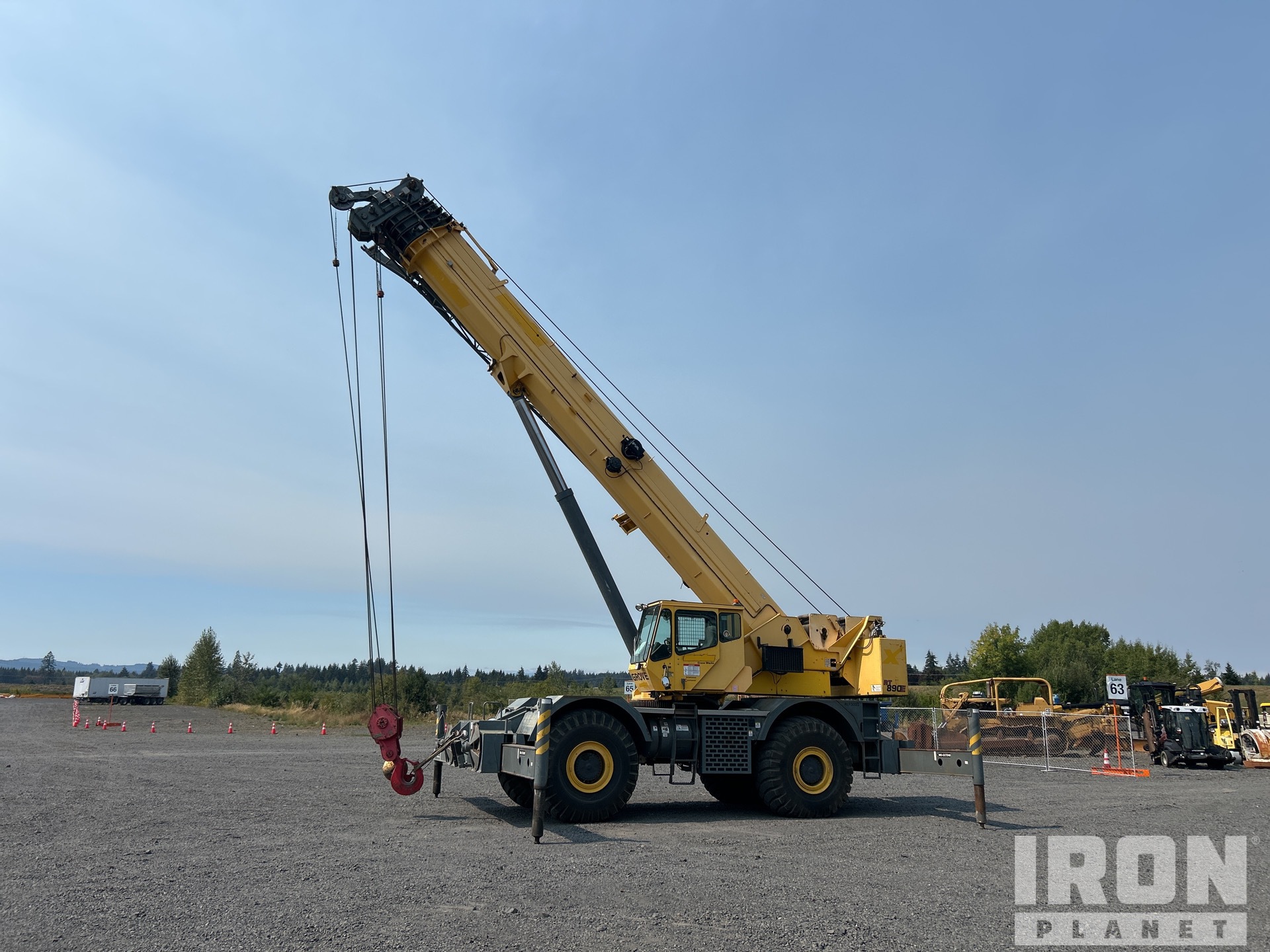 2009 Grove RT890E 90 ton 4x4x4 Rough Terrain Crane