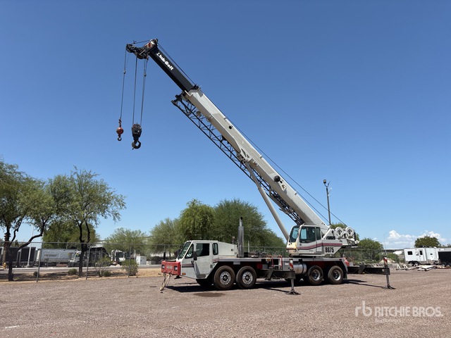 2010 Link-Belt HTC8675 75 ton 8x4 Hydraulic Truck Crane
