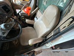 Cab with Seats/armrests