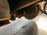 Underbody with Non-Driven Drop Axle (1)