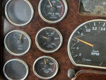 Cab with Oil Pressure