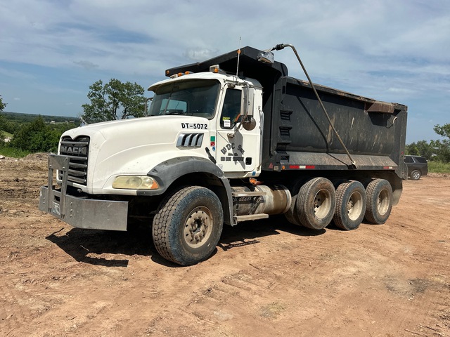 2007 Mack CT713 8x4 Tri/A Dump Truck