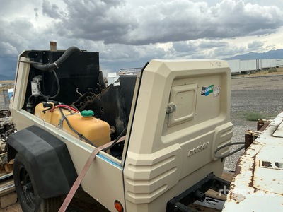 2016 Doosan HP185 185 cfm Mobile Air Compressor