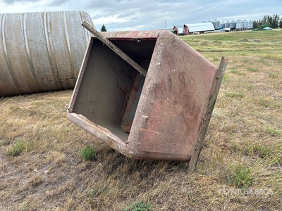 Massey-Harris Hopper Tank