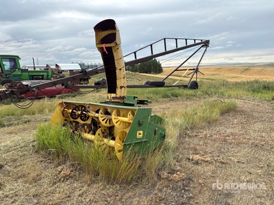 John Deere 280 8 ft Snow Blower