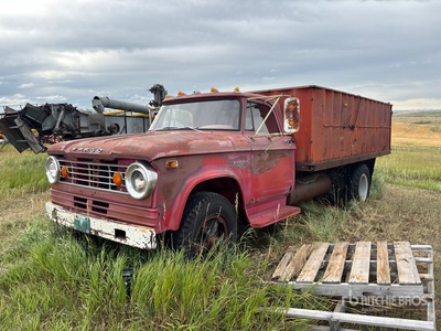Fargo 500 4x2 Grain Truck