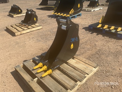 Dynamic Entities 12 in Digging Excavator Bucket - Fits Cat 305/305.5, Komatsu PC45/50/55, Hyundai R55, Hitachi/Deere 50DG, Case, New Holland, Kobelco SK50, Bobcat E50/341/337