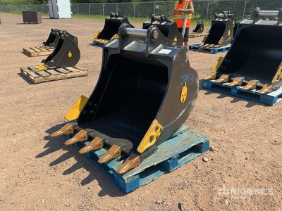 Dynamic Entities 36 in Digging Excavator Bucket - Fits Cat 311/312/313/314, Kobelco 140, Deere/Hitachi ZX120/135, Case 130/135, Doosan DX140