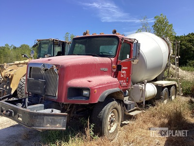 2007 International P5000 6x4 Mixer Truck