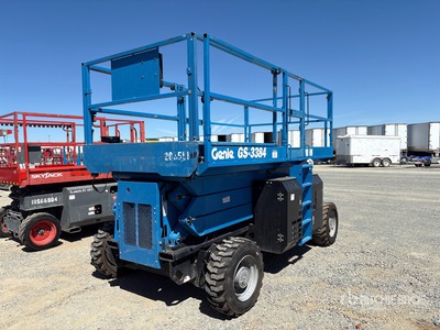 2018 Genie GS3384RT Dual Fuel Elevador de tijera