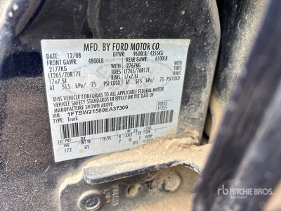 2009 Ford F-250 4x4 Crew Cab Pickup