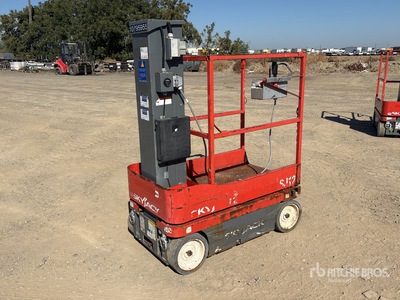 2018 Skyjack SJ12 Elevador vertical