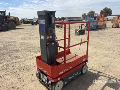 2018 Skyjack SJ12 Plateforme élévatrice à mât vertical