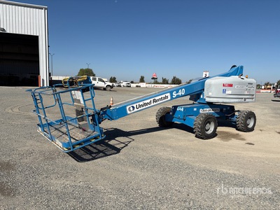 2017 Genie S40 4WD Diesel ブームリフト