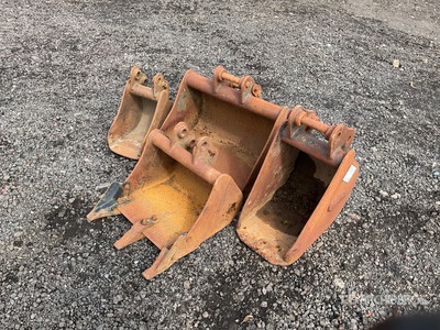 Quantity of (4) 250-600mm Excavator Bucket