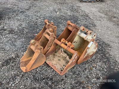 Quantity of (6) 220-450mm Excavator Bucket