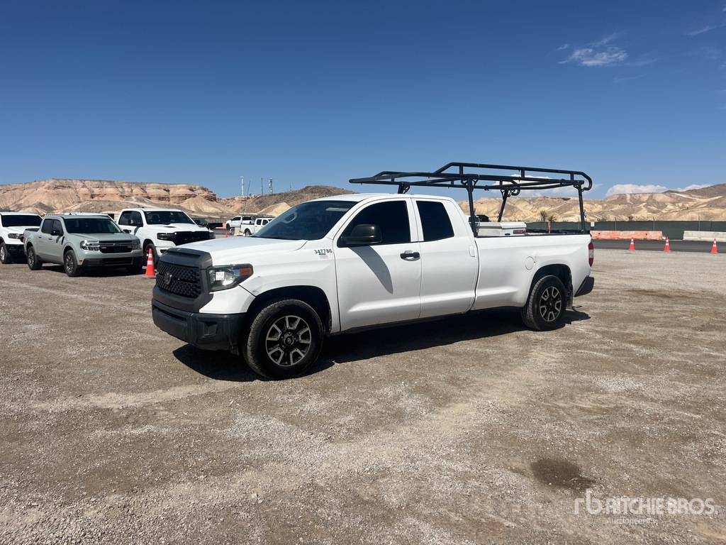 General Appearance with Featured Photo