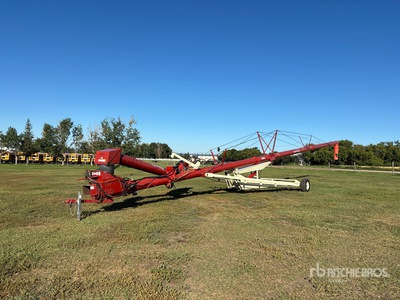 Farm King 1385 13 in x 85 ft Swing Grain Auger