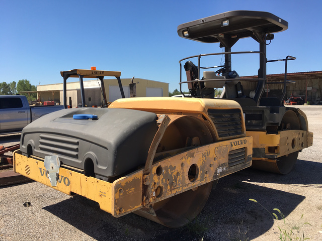 2009 Volvo DD138HF Vibratory Double Drum Roller