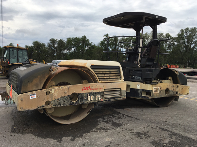 2007 Volvo DD138HF Vibratory Double Drum Roller