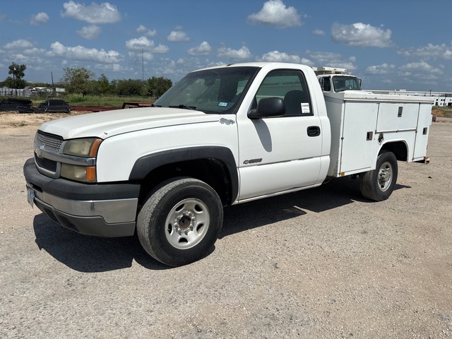 2003 Chevrolet 2500 4x2 Utility Truck 2003 Chevrolet 2500 4x2 Utility Truck