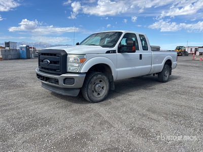 2015 Ford F-250 XL 4x4 Extended Cab Pickup