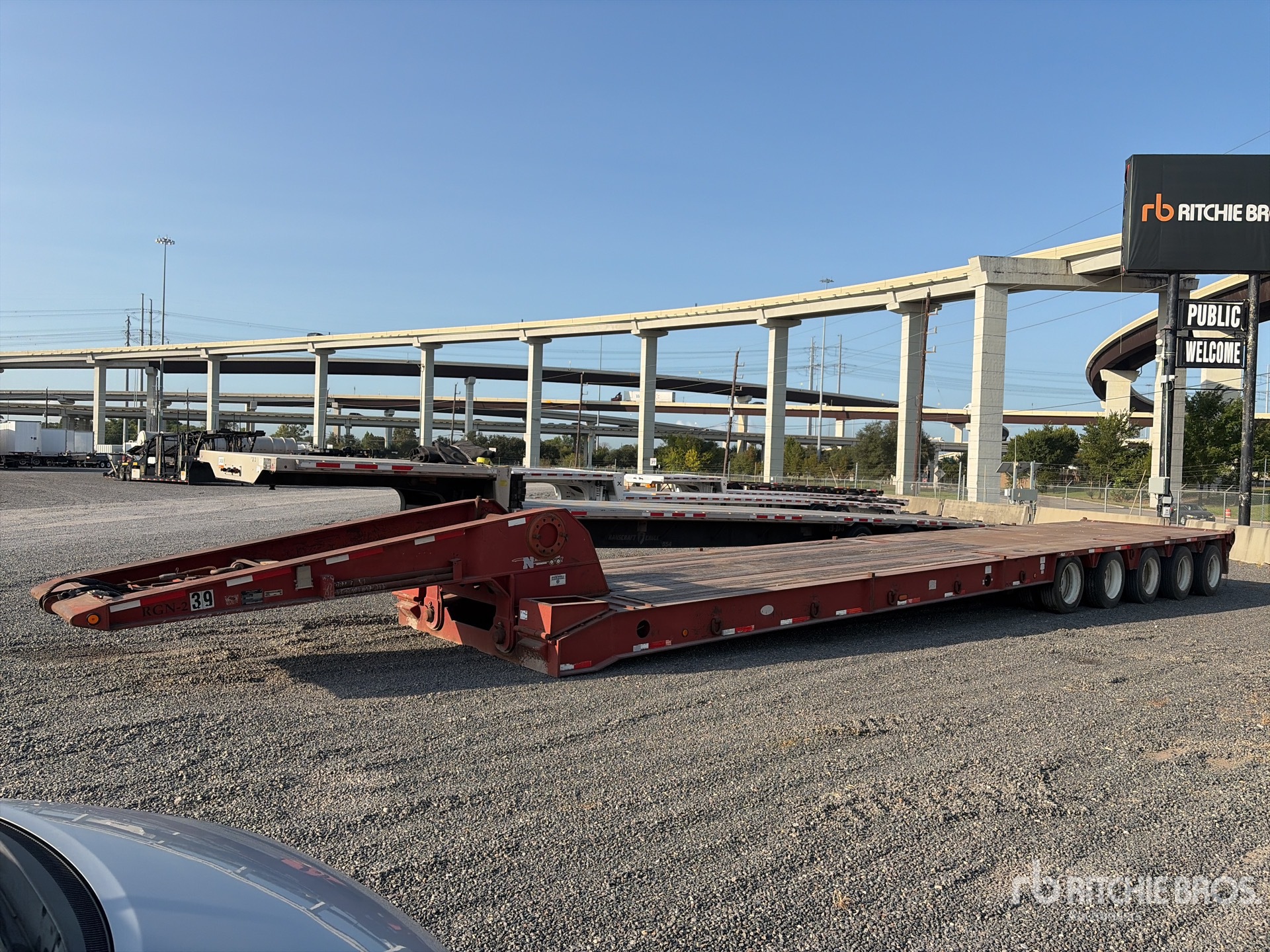 2010 Nuttal 570DN 5/Axle Lowboy Trailer
