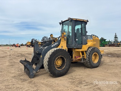 2016 John Deere 444K Wheel Loader