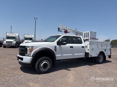 2019 Ford F-550 XL 4x4 Crew Cab Service Truck