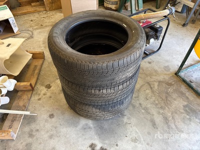 Quantity of (3) Michelin 235/55R18 Reifen