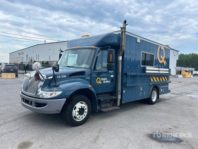 2010 International 4300 4x2 Utility Truck