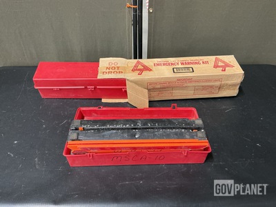 (21) Emergency Warning Triangle Kits