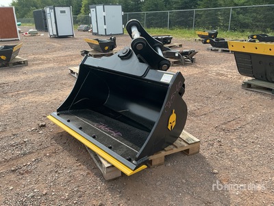 Dynamic Entities 60 in Q/C Hydraulic Tilting Excavator Bucket - Fits Cat 311/312/313/314, Kobelco 140, Deere/Hitachi ZX120/135, Case 130/135, Doosan DX140