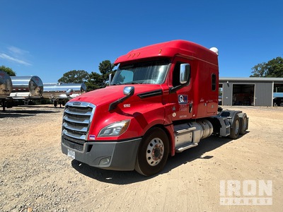2020 Freightliner PT126064ST 6x4 3- Achs Sattelzugmaschine mit Schlafkabine