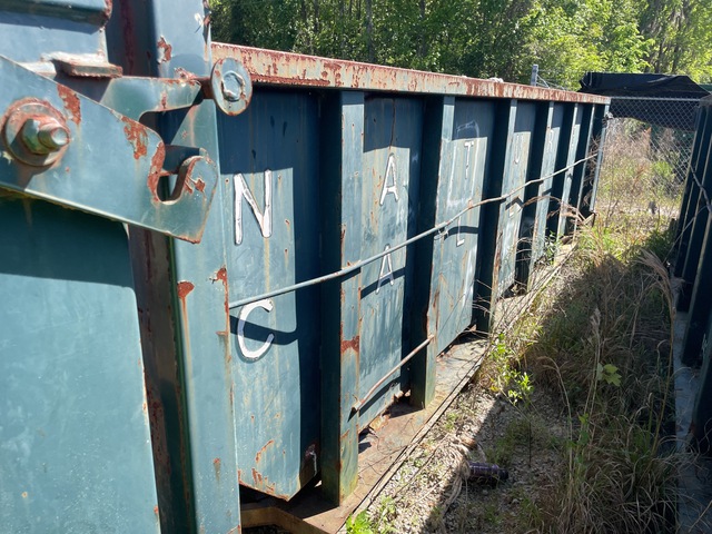 22 ft 30 cyd Roll-Off Container
