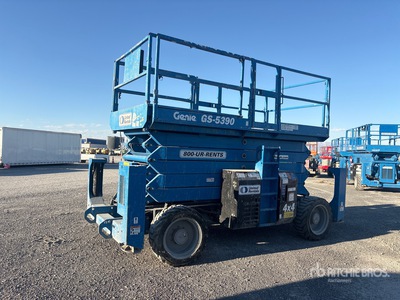 2017 Genie GS-5390RT 4x4 Dual Fuel Scissor Lift