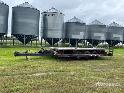 Willten 18 ft Tri/A Sprayer Transport Trailer