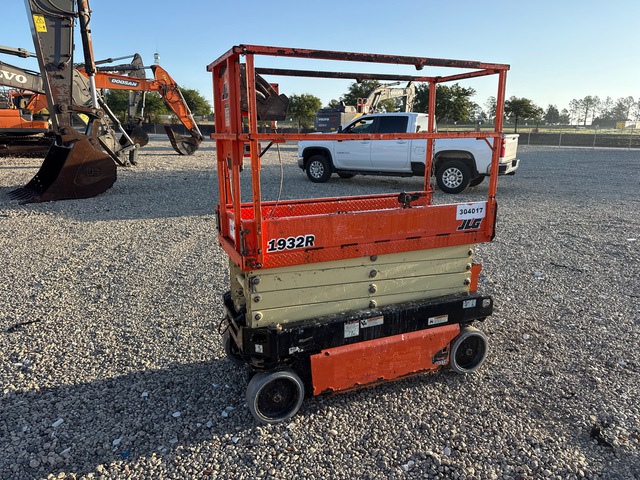 2019 JLG 1932R Electric Scissor Lift
